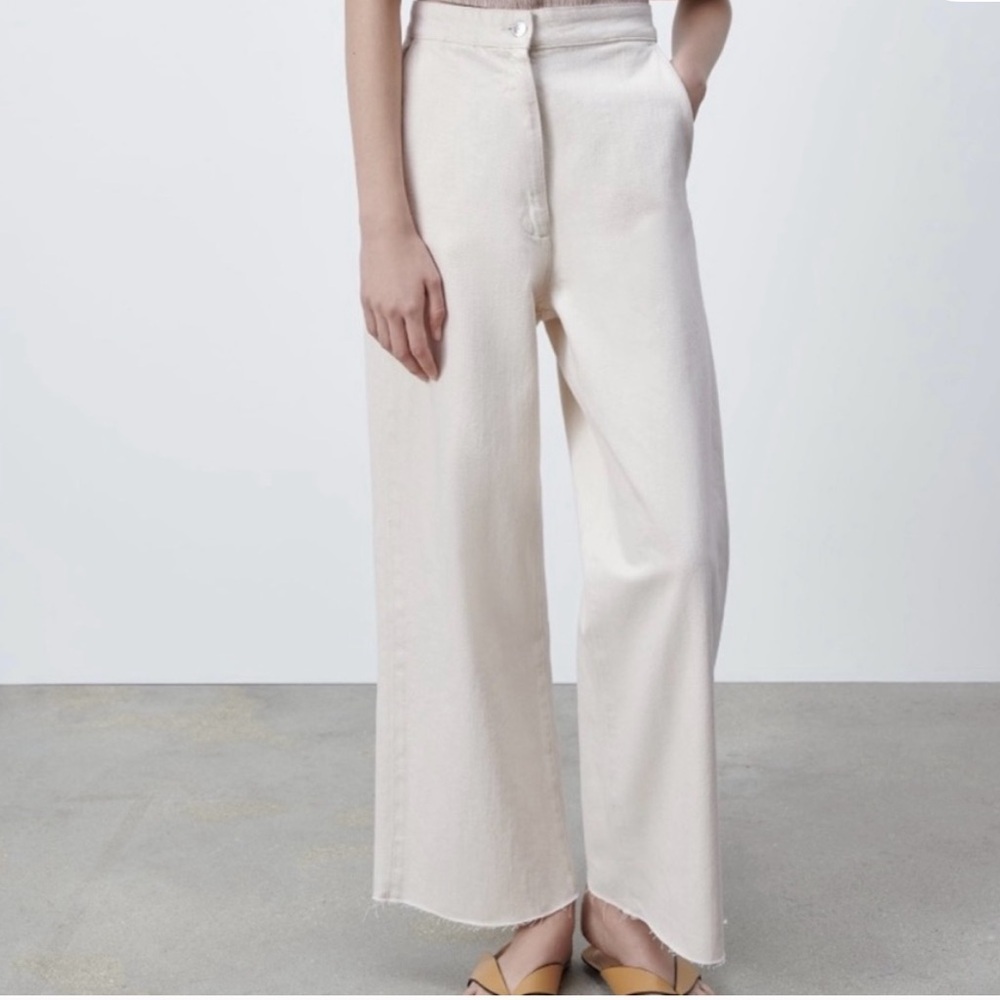 Zara The Alma Wide Leg Jeans Ecru Size 10